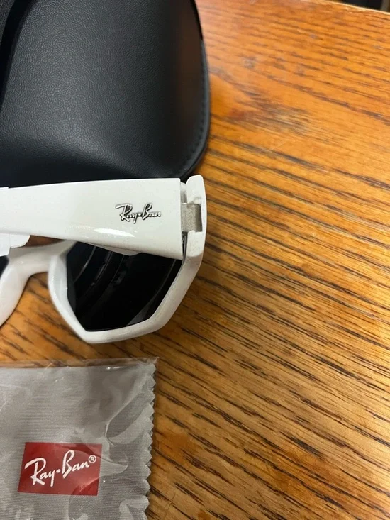 NWT Ray-Ban White Octagon Wrap Around 59MM Lens Sunglasses - Picture 3 of 6